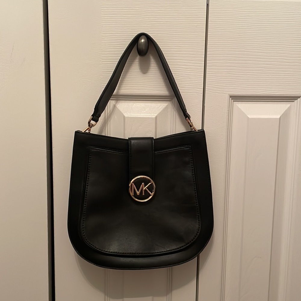 Like new! Michael Kors Purse